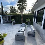 Villa Sublime With Pool And Jacuzzi Juvignac