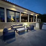 Sublime With Pool And Jacuzzi * Juvignac
