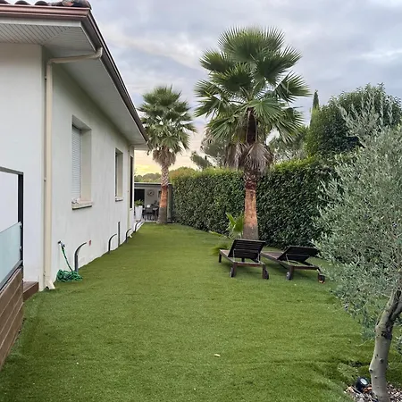 Villa Sublime With Pool And Jacuzzi Juvignac